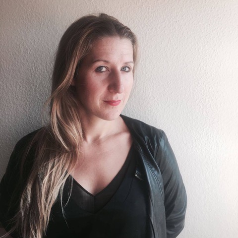 Portraitfoto von Jana Schmück