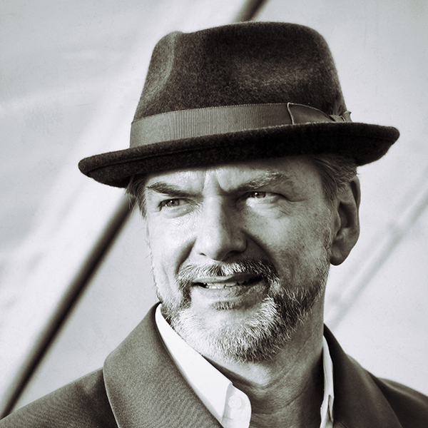 Portraitfoto von Michael Koschorreck
