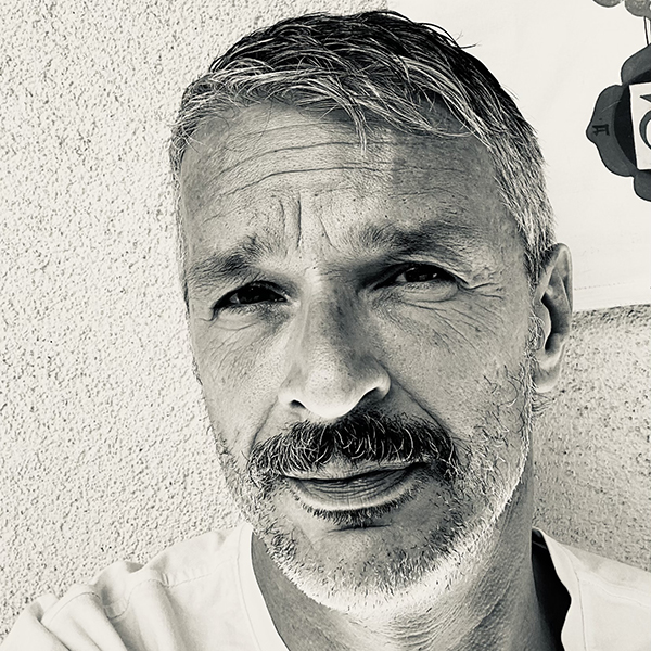Portraitfoto von Vladimir Bojic